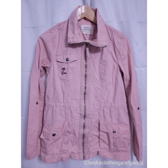 Ashley Pink Floral Embroidered Boho Cotton Utility Jacket size SMALL - Picture 2 of 6